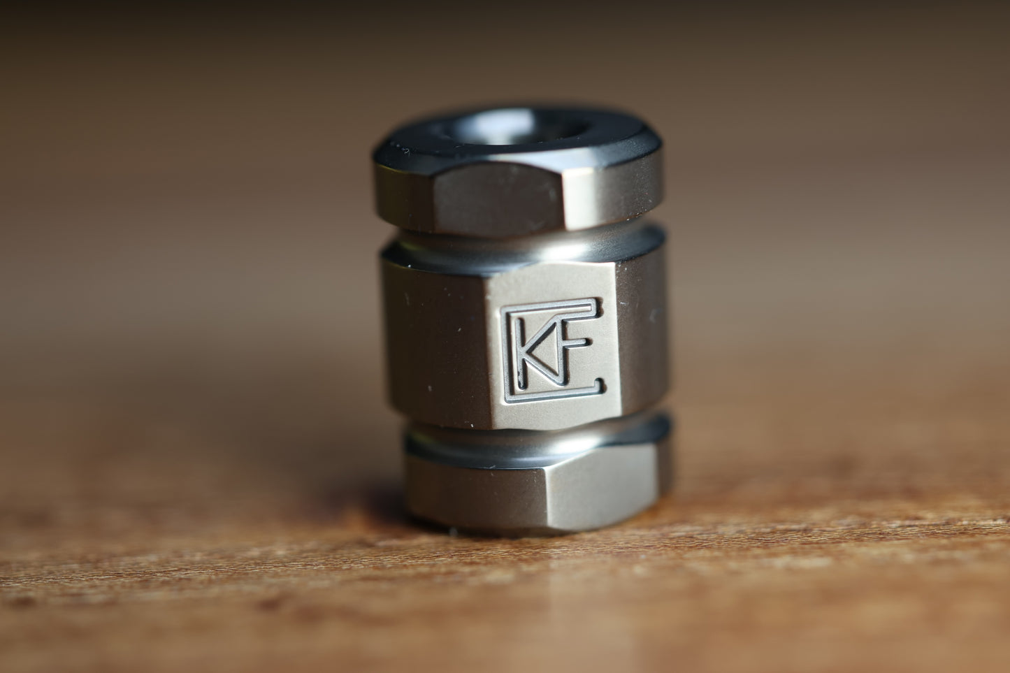 CUSTOM KNIFE FACTORY TITANIUM BEAD