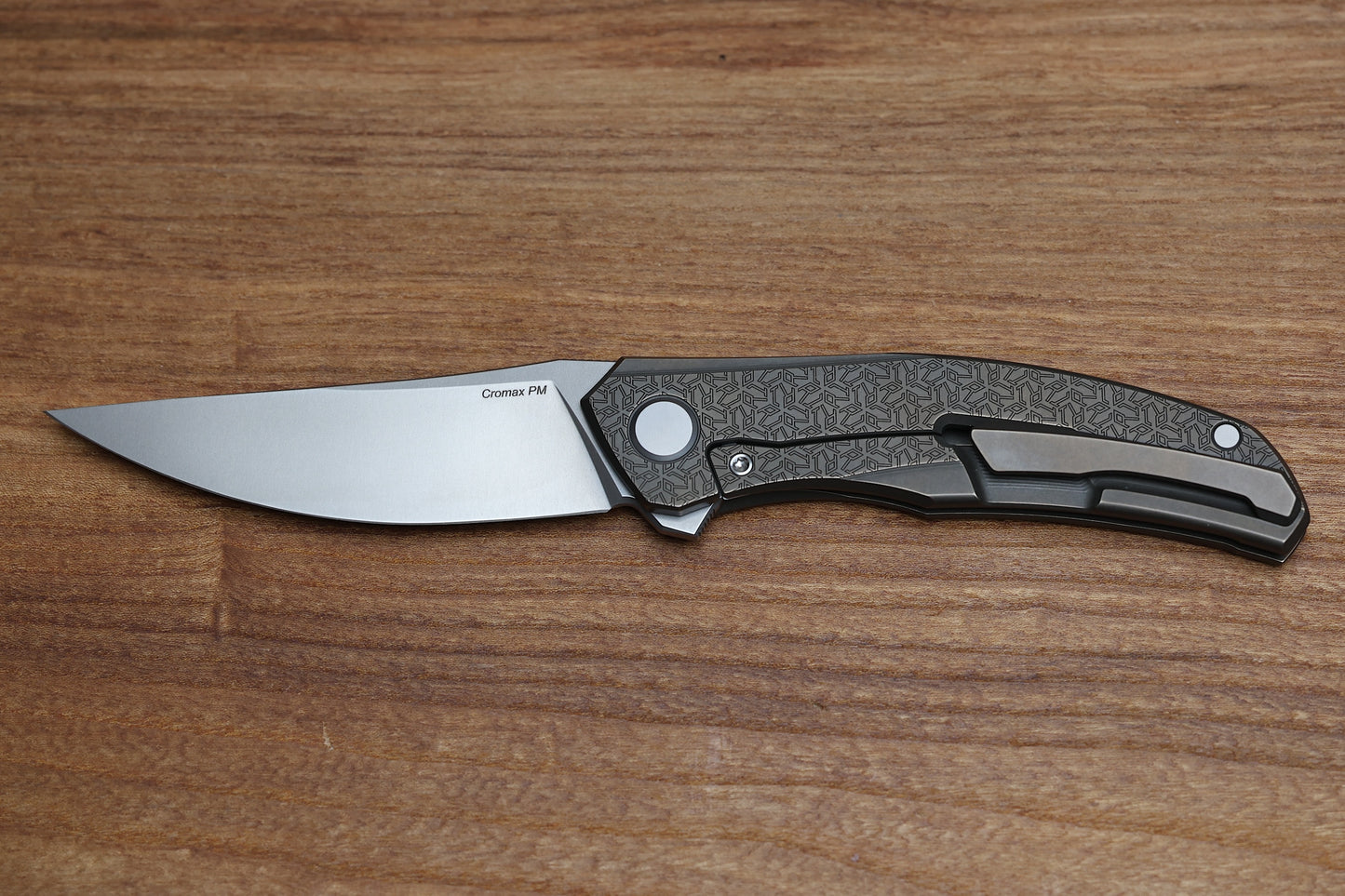 SHIROGOROV QUANTUM R1P LEFTY – BRONZE TITANIUM HANDLE – CROMAX PM – MRBS
