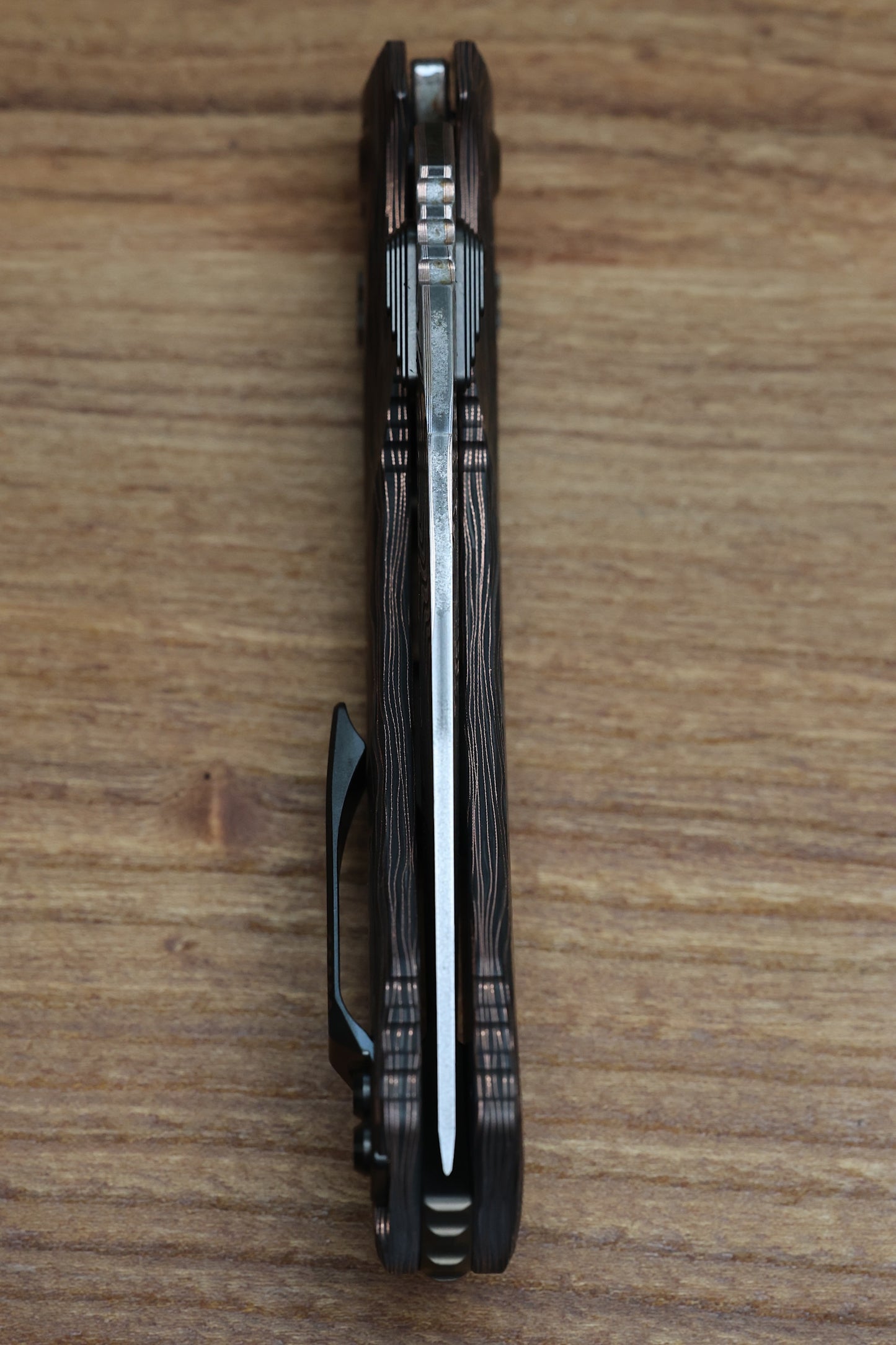 MICROTECH KNIVES AMPHIBIAN RAM-LOK BAKER FORGE CHEVRON ELITE COPPER MAI & PROTECH COMPOSITES LIVE WIRE CARBON FIBER HANDLES W/ DLC TWO TONE HARDWARE SIGNATURE SERIES 137RL-16MS1
