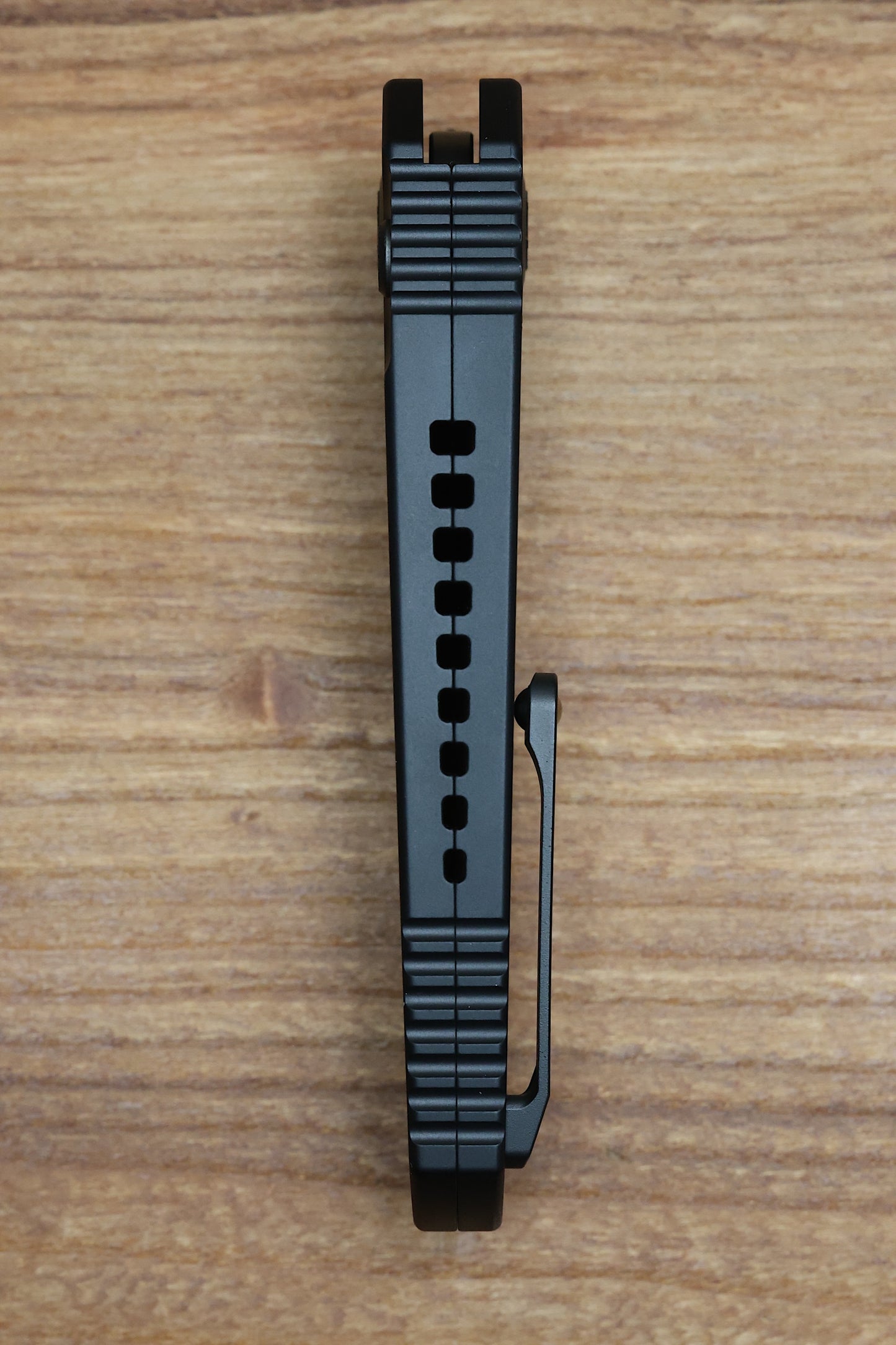 HERETIC KNIVES PARIAH M/A BUTTON LOCK DLC TACTICAL STANDARD ALUMINUM HANDLES W/ MAGNACUT H046-6A-T