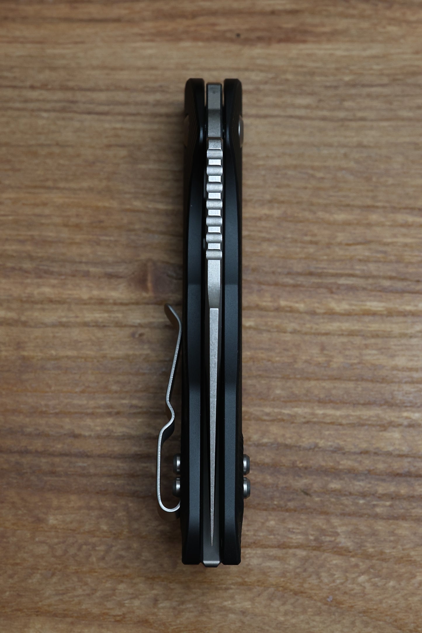 MICROTECH KNIVES MANUAL STITCH RAM LOK FLUTED BLACK ALUMINUM & FULL SERRATED M390MK 169RL-12 FL