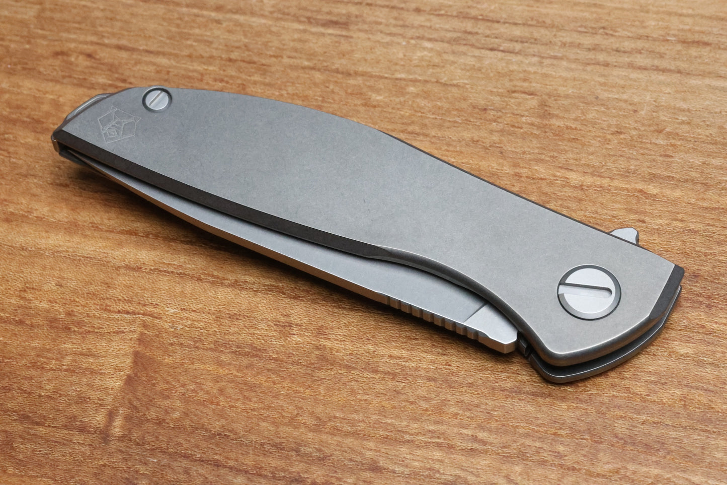 SHIROGOROV NEON LITE LEFTY – ELMAX BLADE – TITANIUM HANDLE – MRBS