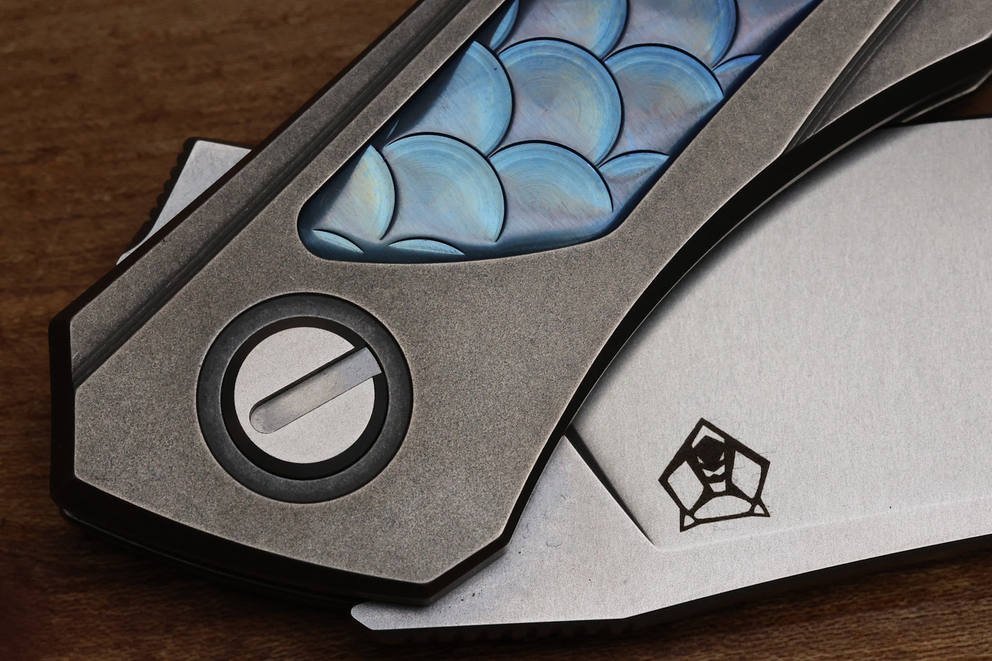 SHIROGOROV KNIVES / JOHN BARKER QUANTUM DRAGON "SPECTRUM" – CROMAX PM BLADE – MRBS