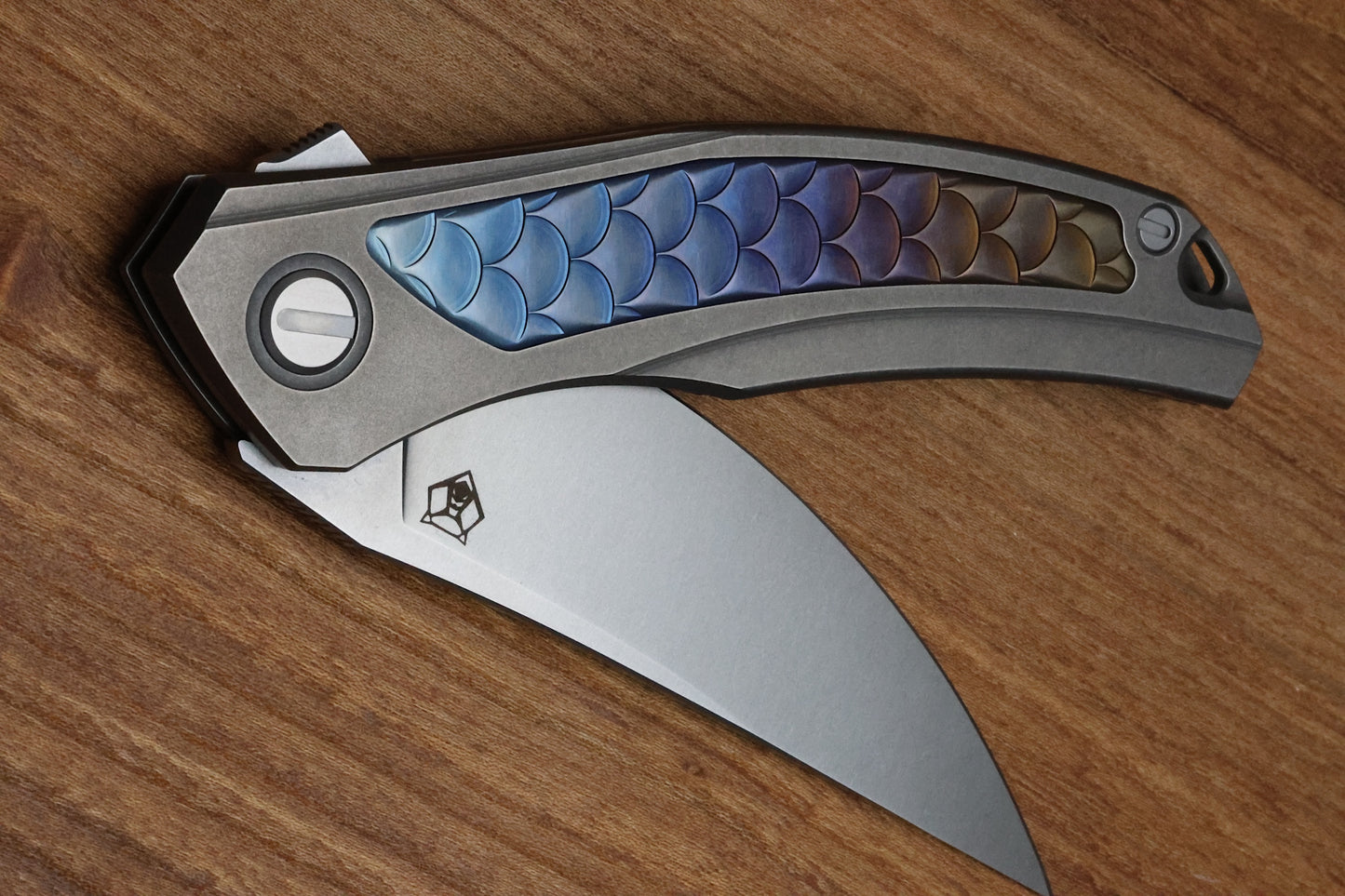 SHIROGOROV KNIVES / JOHN BARKER QUANTUM DRAGON "SPECTRUM" – CROMAX PM BLADE – MRBS