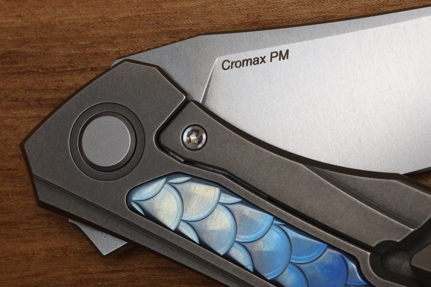 SHIROGOROV KNIVES / JOHN BARKER QUANTUM DRAGON "SPECTRUM" – CROMAX PM BLADE – MRBS