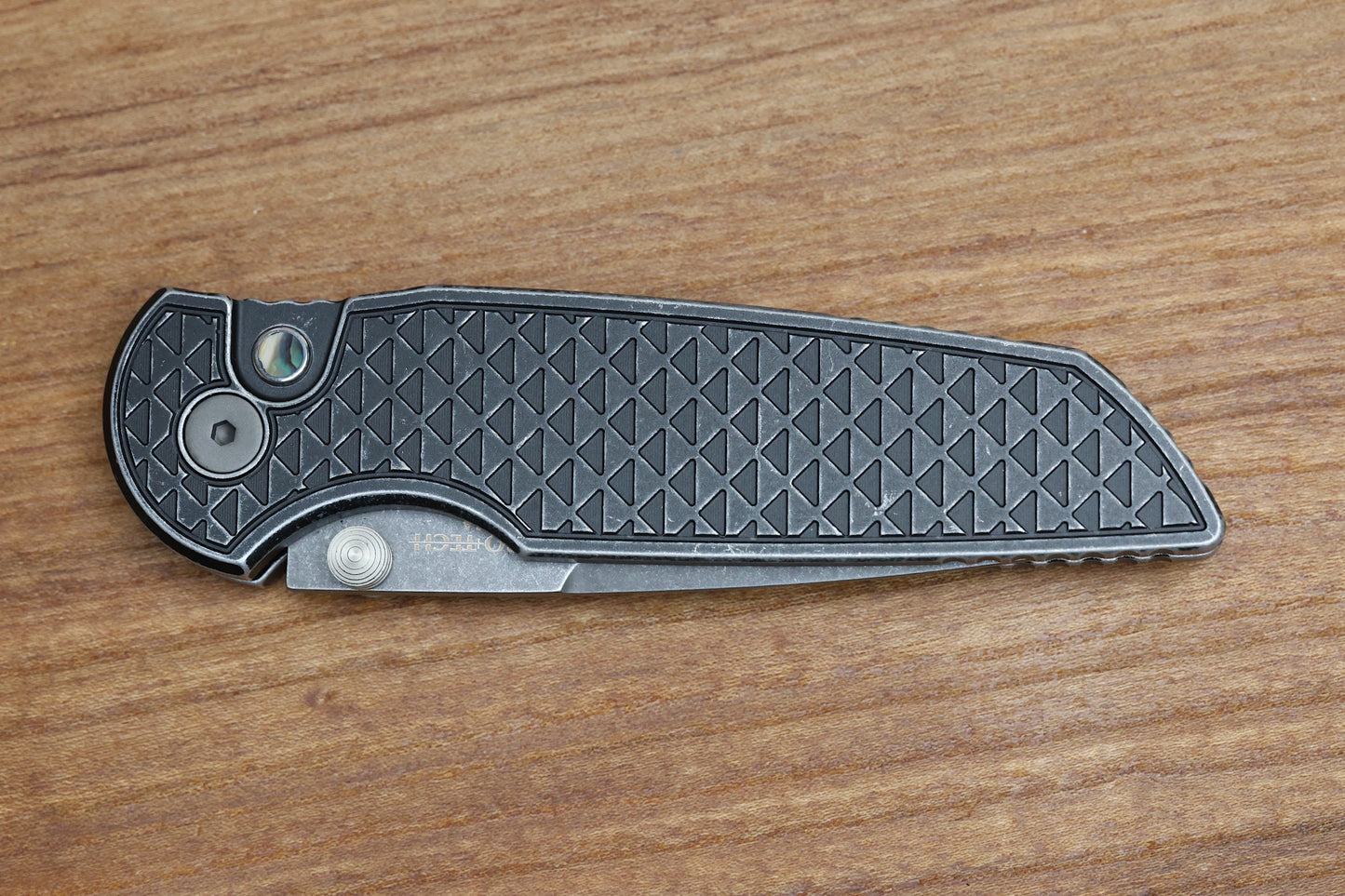 PRO-TECH TR-3 INTEGRITY MANUAL RELIC BATTLEWORN ALUMINUM HANDLES W/ ACID WASHED S35 2024.BLADEWEST.06
