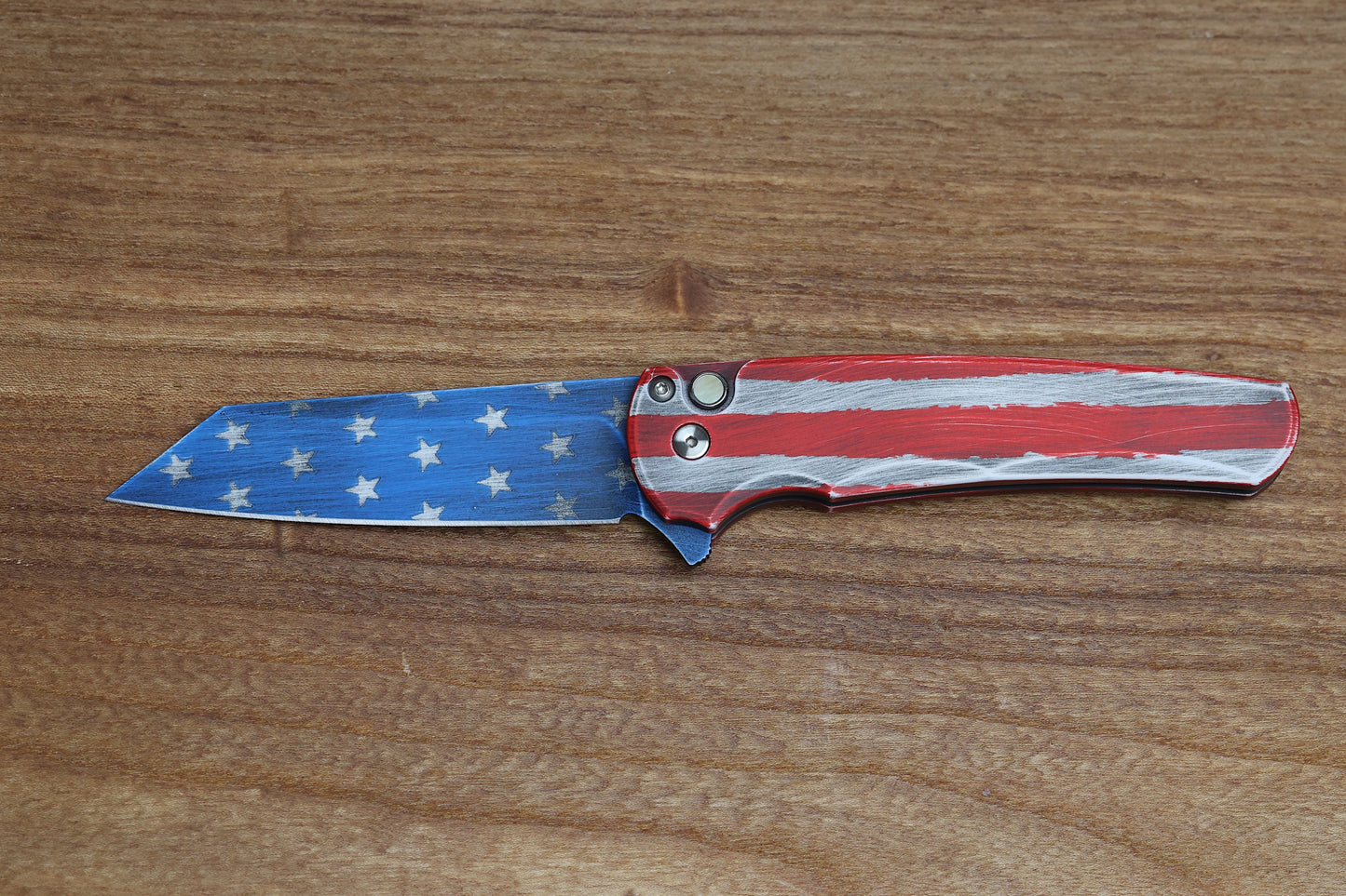 PRO-TECH MALIBU PATRIOT ALUMINUM HANDLE & MAGNACUT REVERSE TANTO 5401-PATRIOT