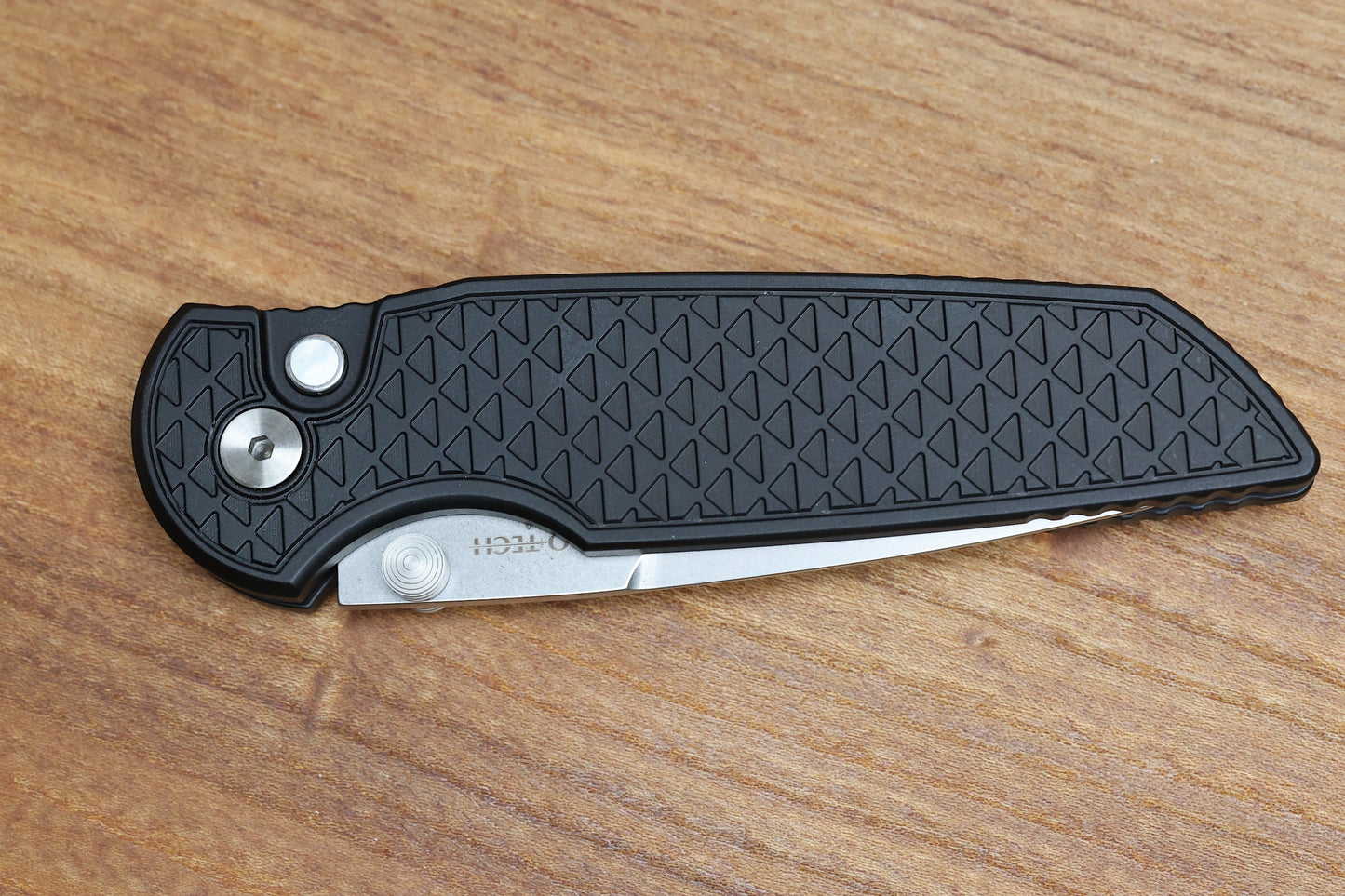 PRO-TECH TR-3 INTEGRITY BUTTON LOCK RELIC TEXTURED BLACK HANDLE STONEWASH BLADE 2024 CCKS FALL INT105