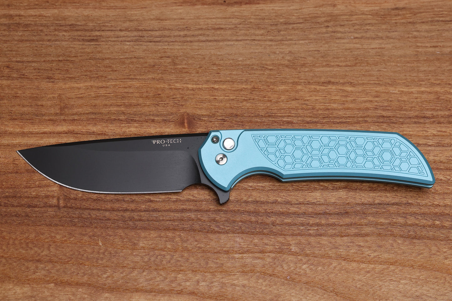PRO-TECH MORDAX T-BLUE GRIDLOCK ALUMINUM HANDLE - CCKS FALL 2024 BLACK DLC MAGNACUT BLADE