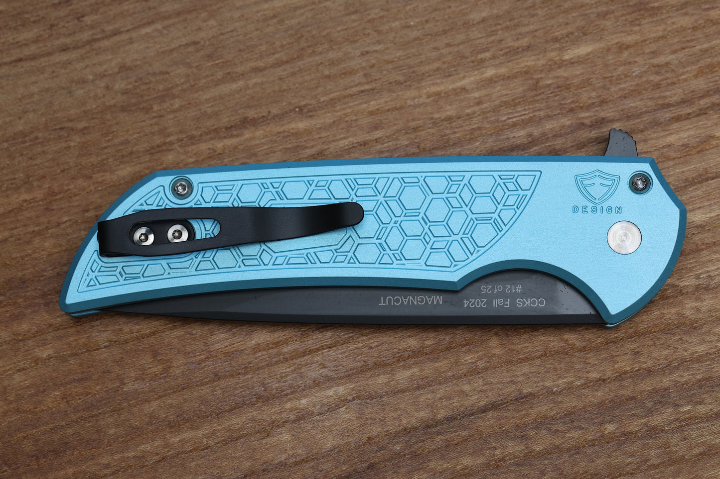 PRO-TECH MORDAX T-BLUE GRIDLOCK ALUMINUM HANDLE - CCKS FALL 2024 BLACK DLC MAGNACUT BLADE
