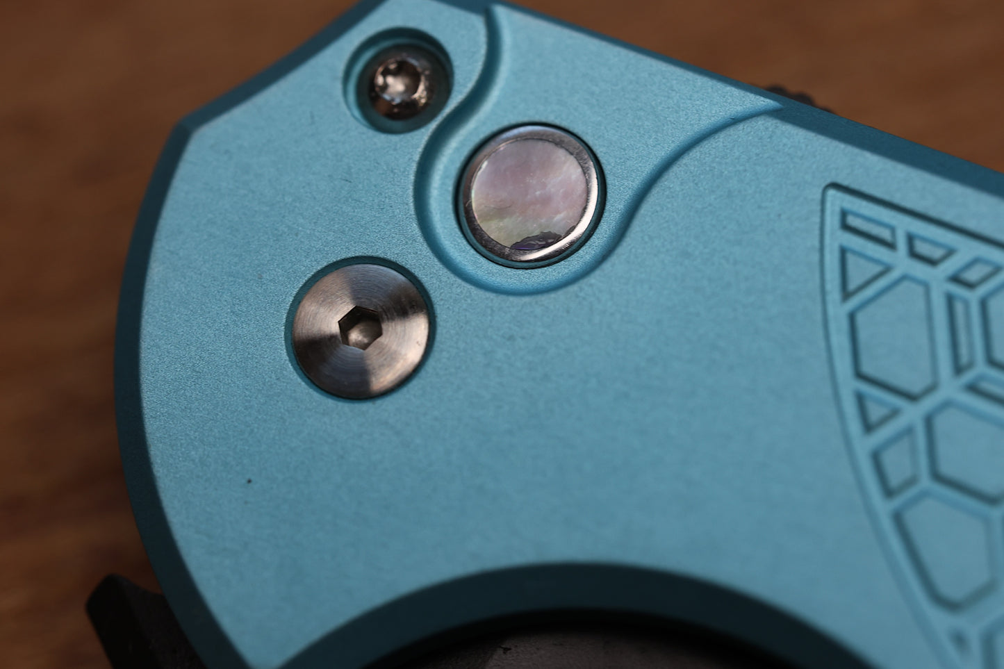 PRO-TECH MORDAX T-BLUE GRIDLOCK ALUMINUM HANDLE - CCKS FALL 2024 BLACK DLC MAGNACUT BLADE