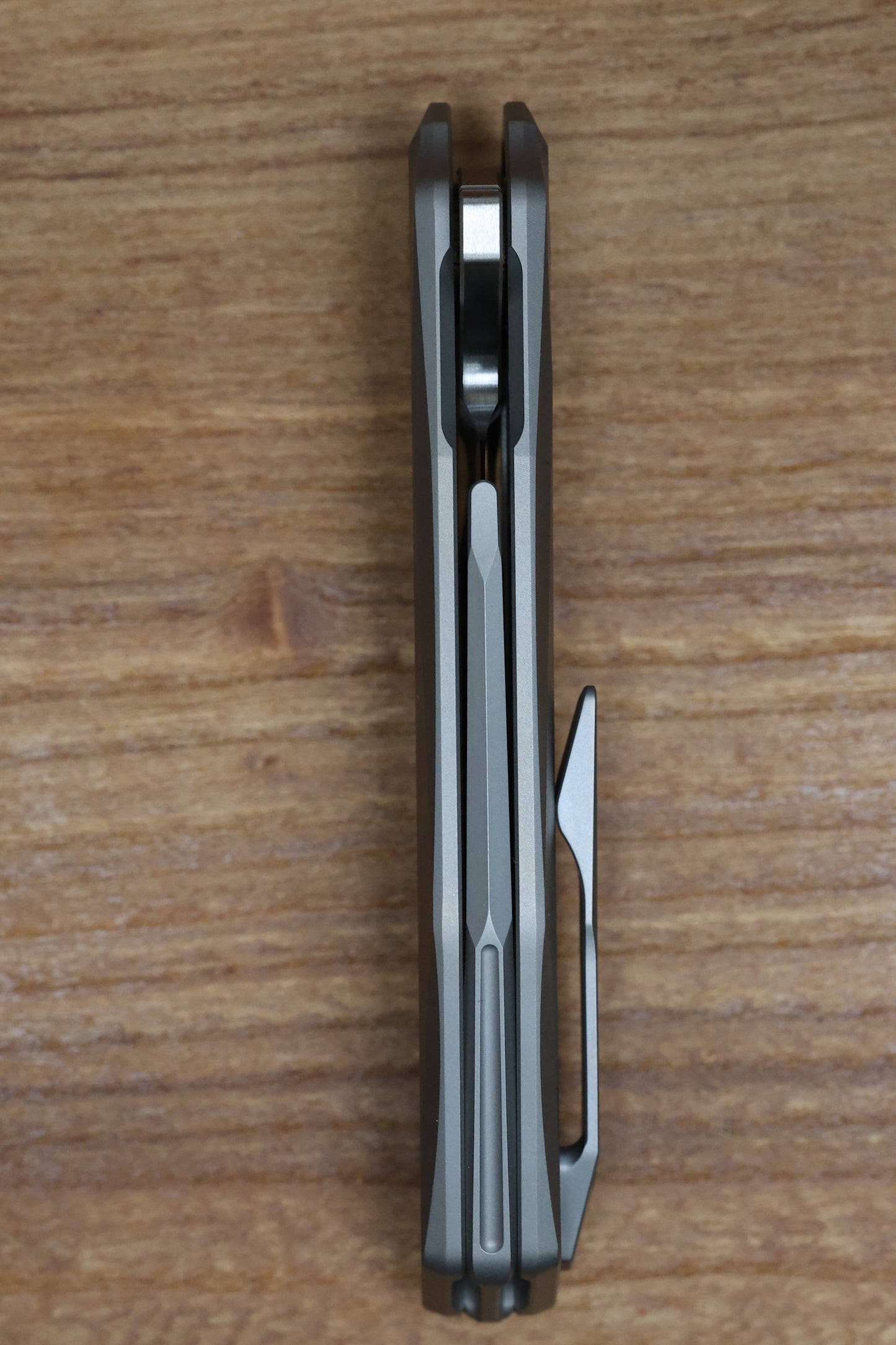 REATE ZORO W/ TITANIUM HANDLES & BELT SATIN M390
