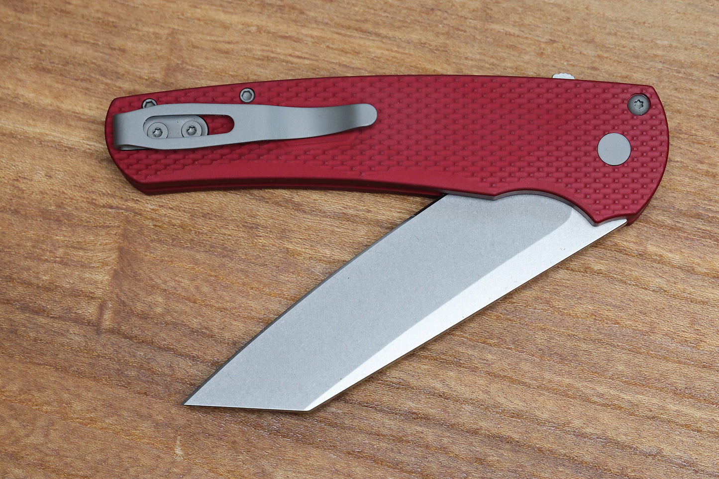 PRO-TECH MALIBU RED TEXTURED HANDLE & STONEWASH MAGNACUT REVERSE TANTO BLADE 5405-RED