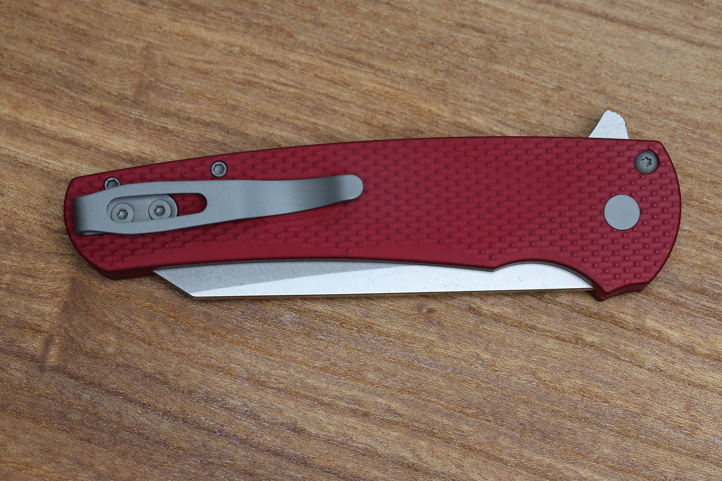 PRO-TECH MALIBU RED TEXTURED HANDLE & STONEWASH MAGNACUT REVERSE TANTO BLADE 5405-RED
