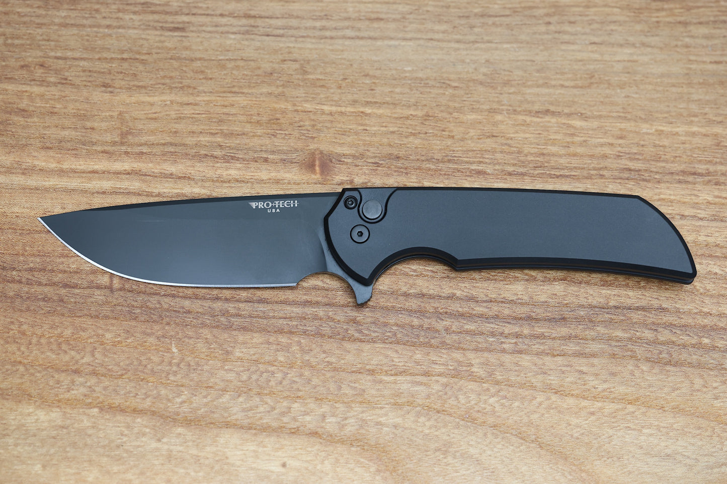 PRO-TECH MORDAX BLACK HANDLES & DLC MAGNACUT MX103