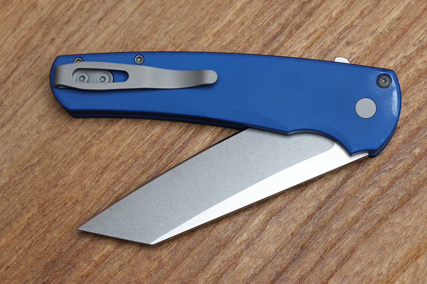PRO-TECH MALIBU SMOOTH BLUE HANDLE & STONEWASH MAGNACUT REVERSE TANTO BLADE 5401-BLUE