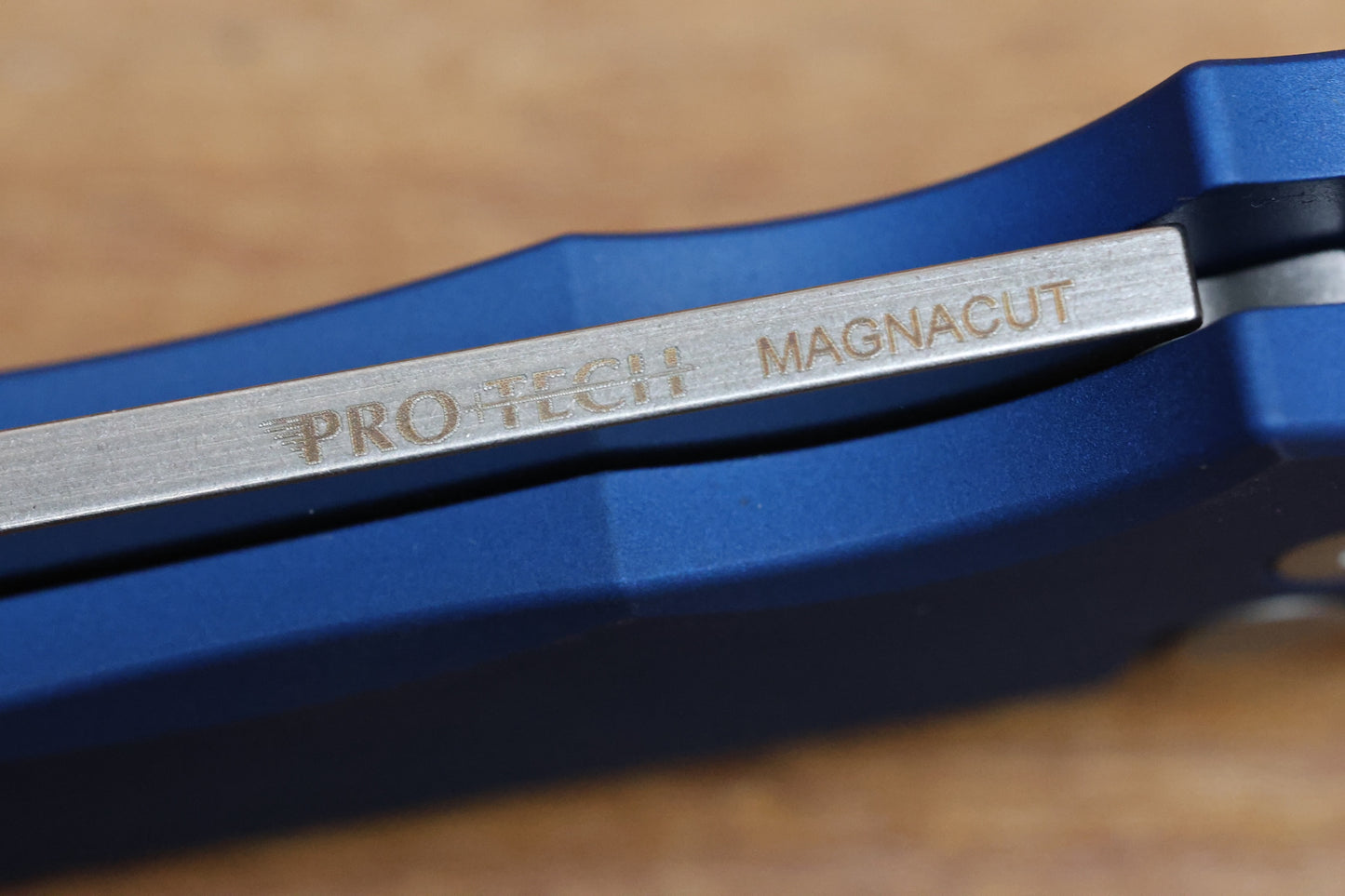 PRO-TECH MALIBU SMOOTH BLUE HANDLE & STONEWASH MAGNACUT REVERSE TANTO BLADE 5401-BLUE