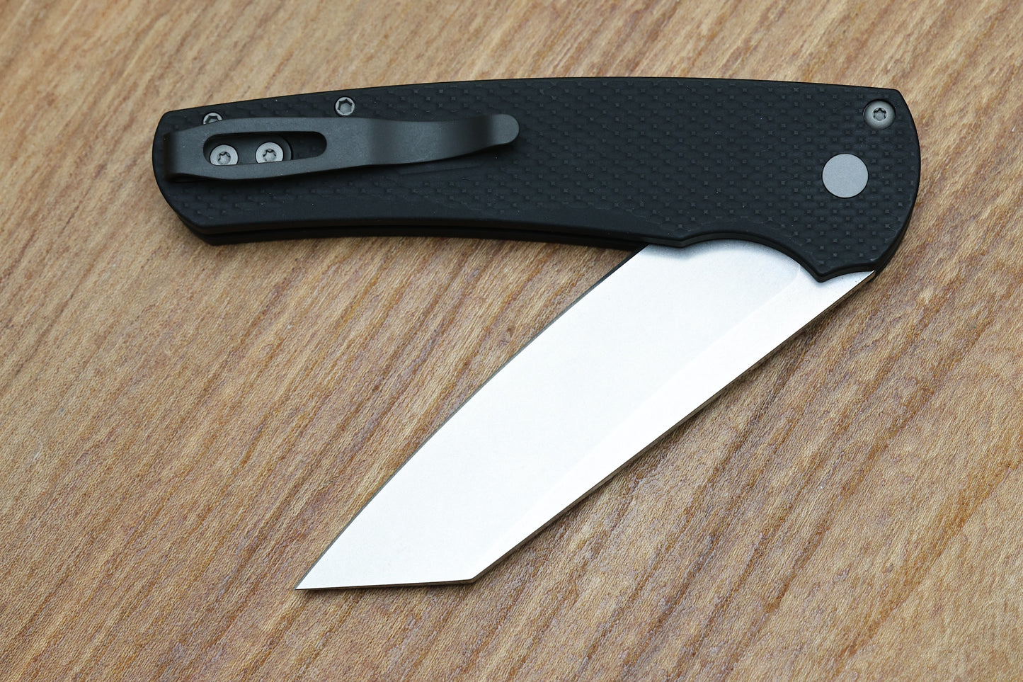 PRO-TECH MALIBU TEXTURED BLACK HANDLE & STONEWASH MAGNACUT REVERSE TANTO BLADE 5405