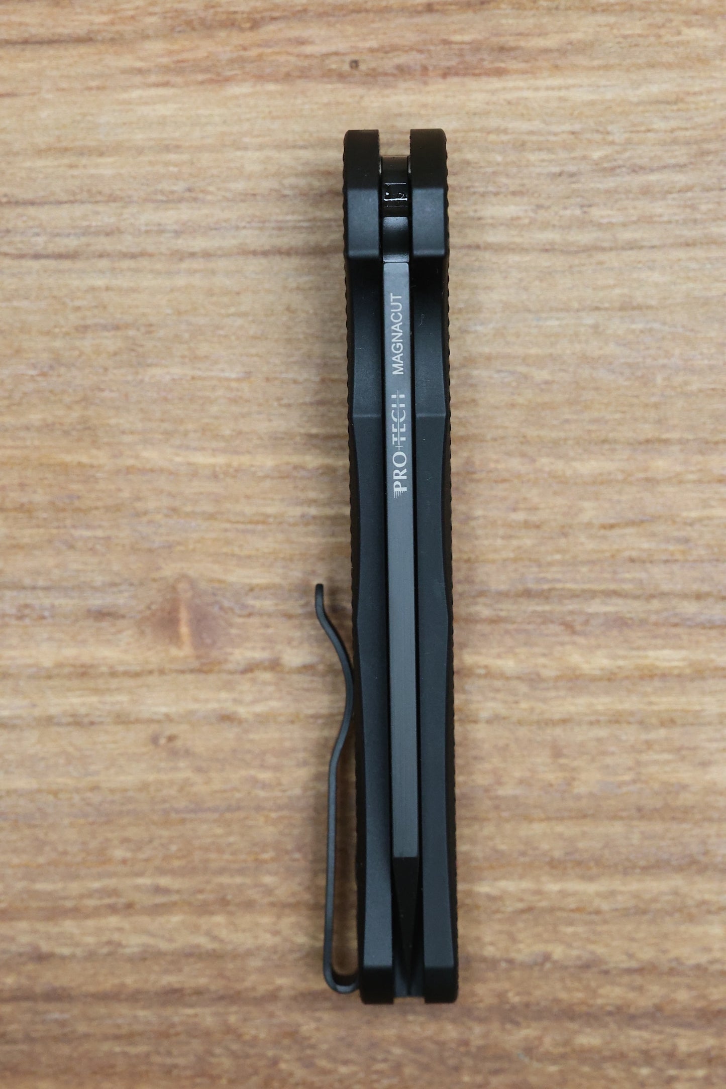 PRO-TECH MALIBU TEXTURED BLACK HANDLE & DLC MAGNACUT REVERSE TANTO BLADE 5406