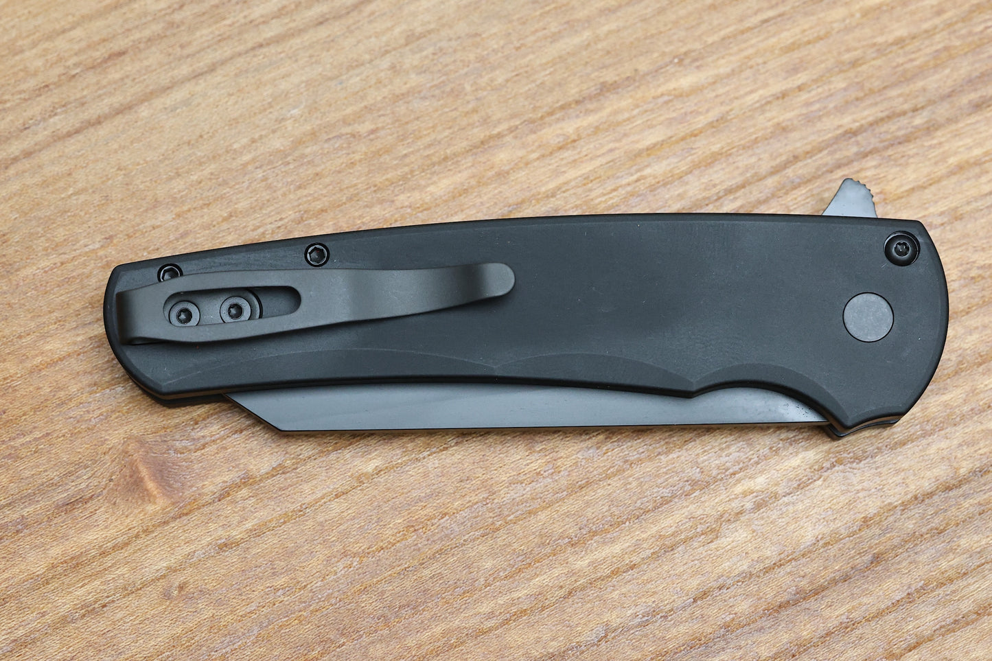 PRO-TECH MALIBU BLACK HANDLE W/ DLC MAGNACUT REVERSE TANTO BLADE 5403