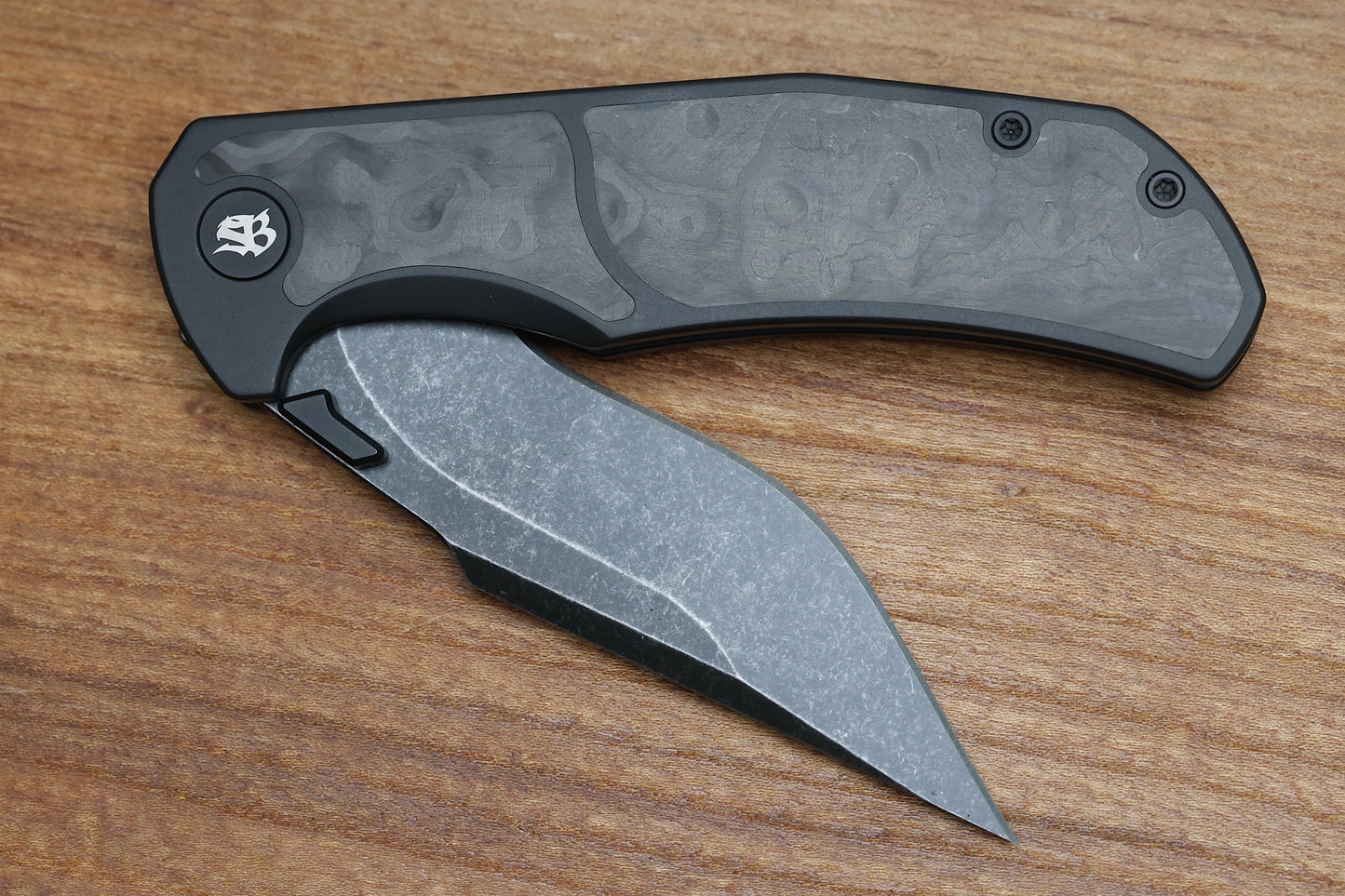 MECHFORCE HELLRAISER BLACK TI HANDLE W/ CARBON FIBER INLAYS & BLACKWASH VANAX SUPERCLEAN
