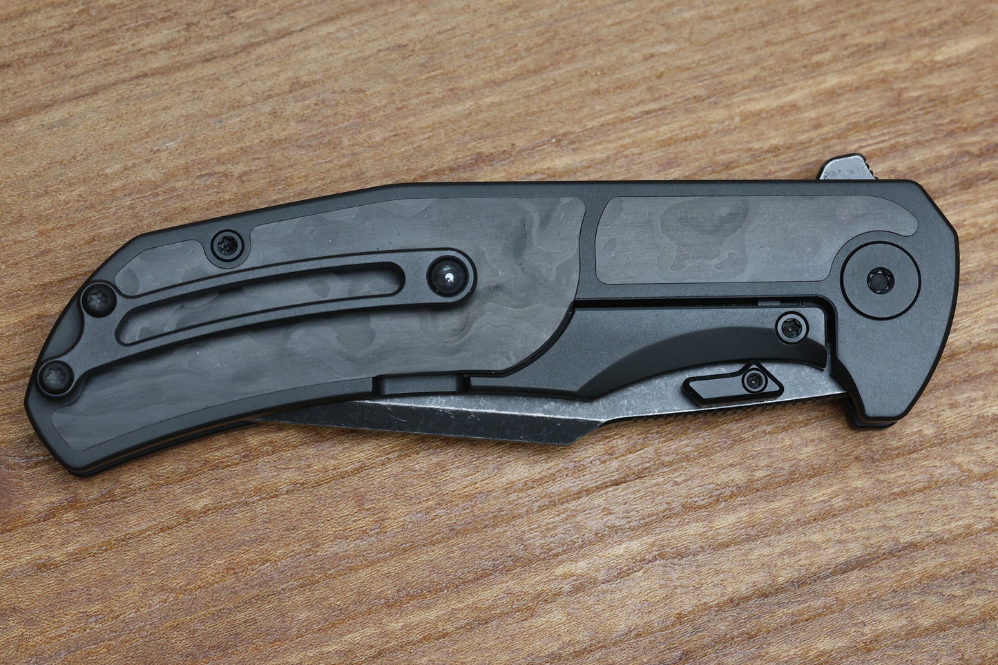 MECHFORCE HELLRAISER BLACK TI HANDLE W/ CARBON FIBER INLAYS & BLACKWASH VANAX SUPERCLEAN