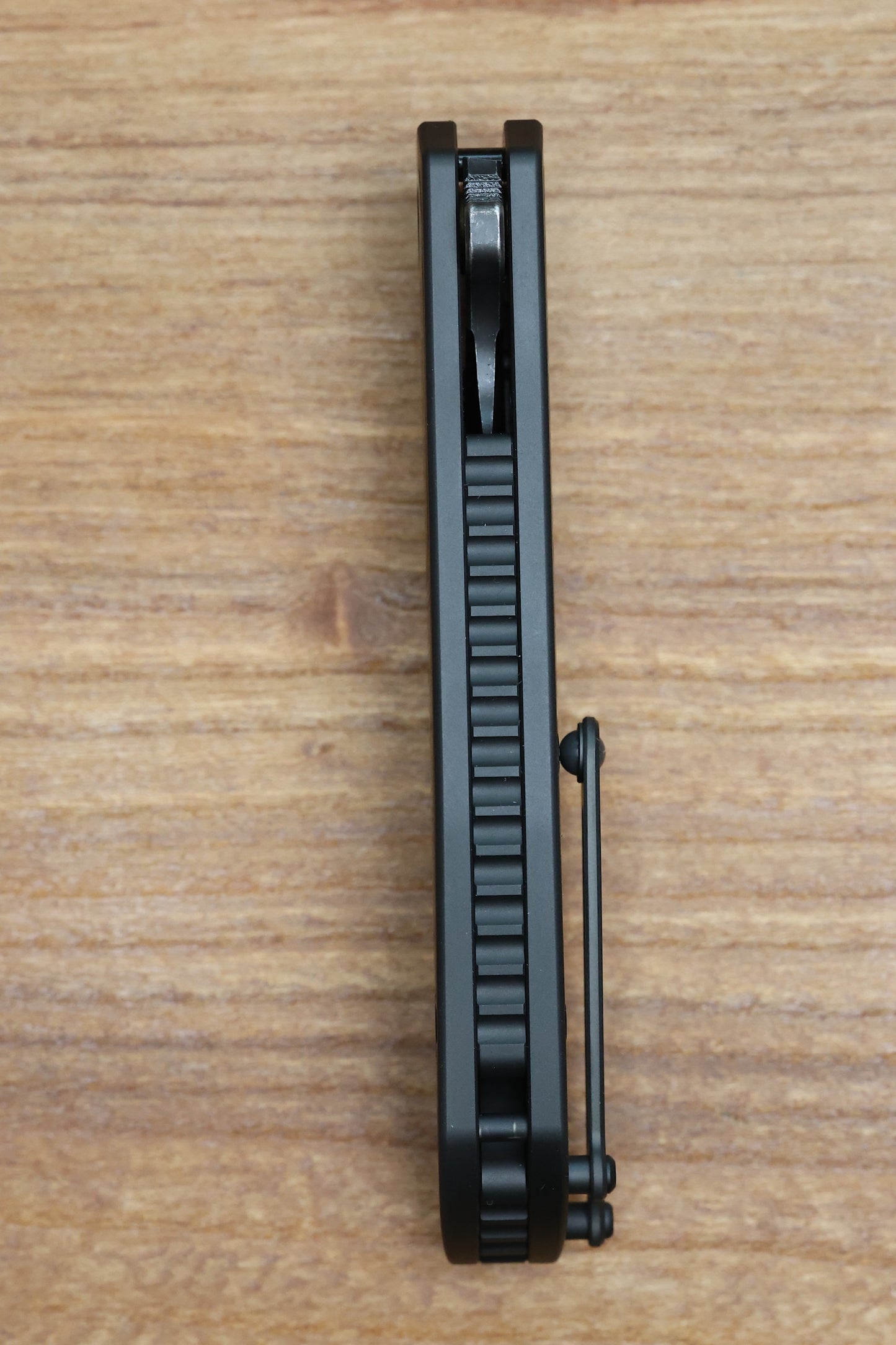 MECHFORCE HELLRAISER BLACK TI HANDLE W/ CARBON FIBER INLAYS & BLACKWASH VANAX SUPERCLEAN