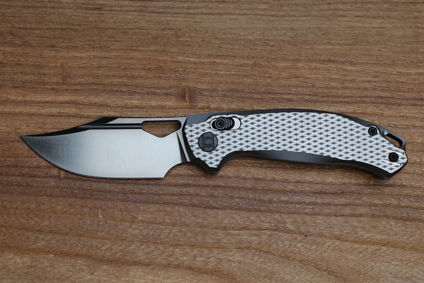 KUNWU KNIVES DJANGO DIAMOND TI HANDLES & DLC ELMAX