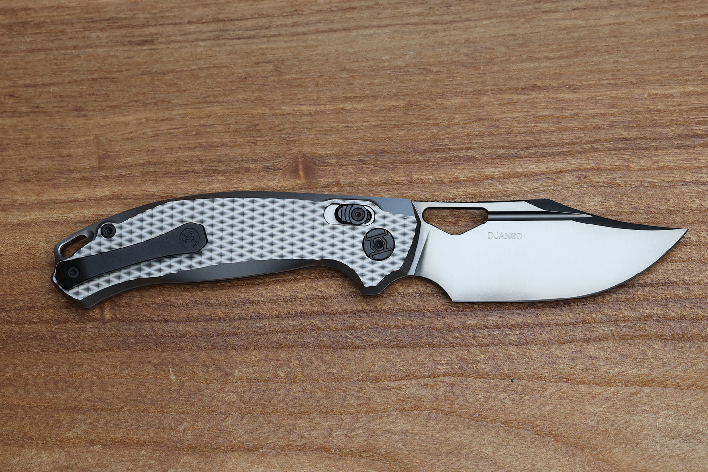 KUNWU KNIVES DJANGO DIAMOND TI HANDLES & DLC ELMAX