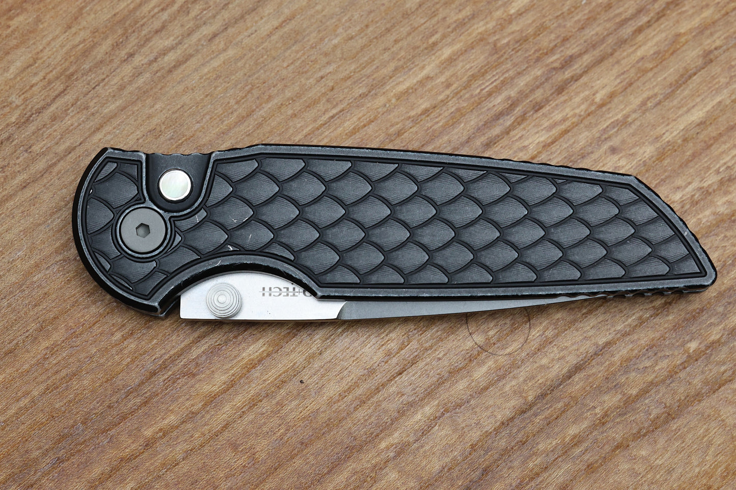 PRO-TECH TR-3 INTEGRITY BLACK BATTLEWORN TEXTURED REPTILE - 2025 CCKS SPRING SHOW EXCLUSIVE