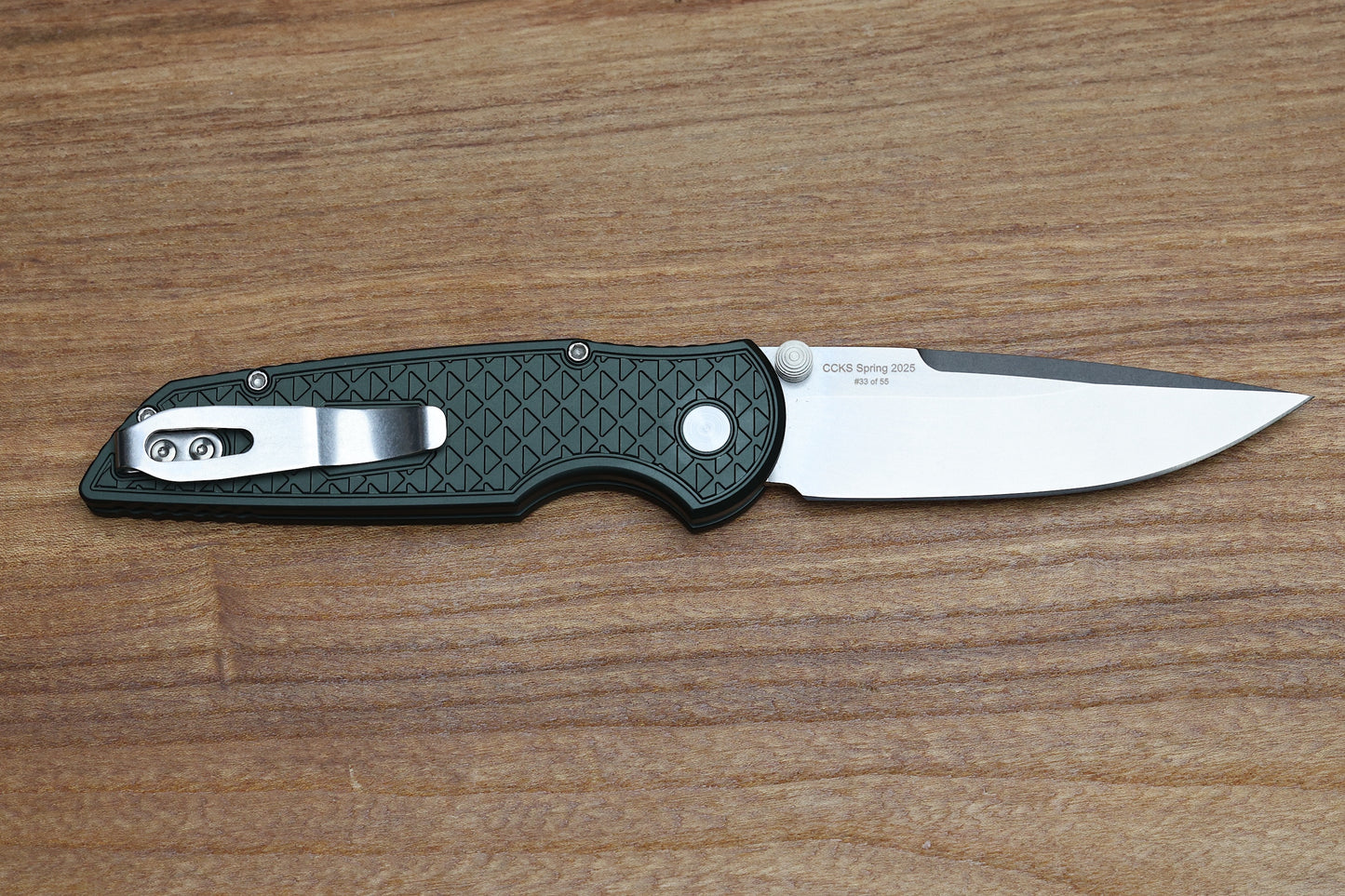 PRO-TECH TR-3 INTEGRITY BUTTON LOCK RELIC TEXTURED GREEN HANDLE STONEWASH BLADE - 2025 CCKS SPRING