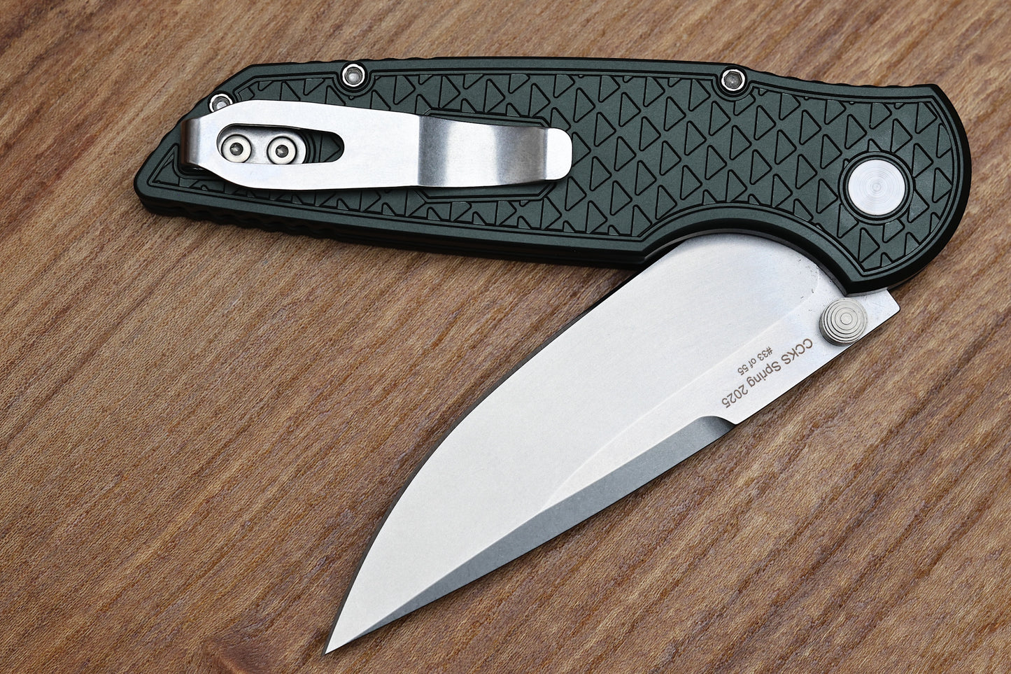PRO-TECH TR-3 INTEGRITY BUTTON LOCK RELIC TEXTURED GREEN HANDLE STONEWASH BLADE - 2025 CCKS SPRING