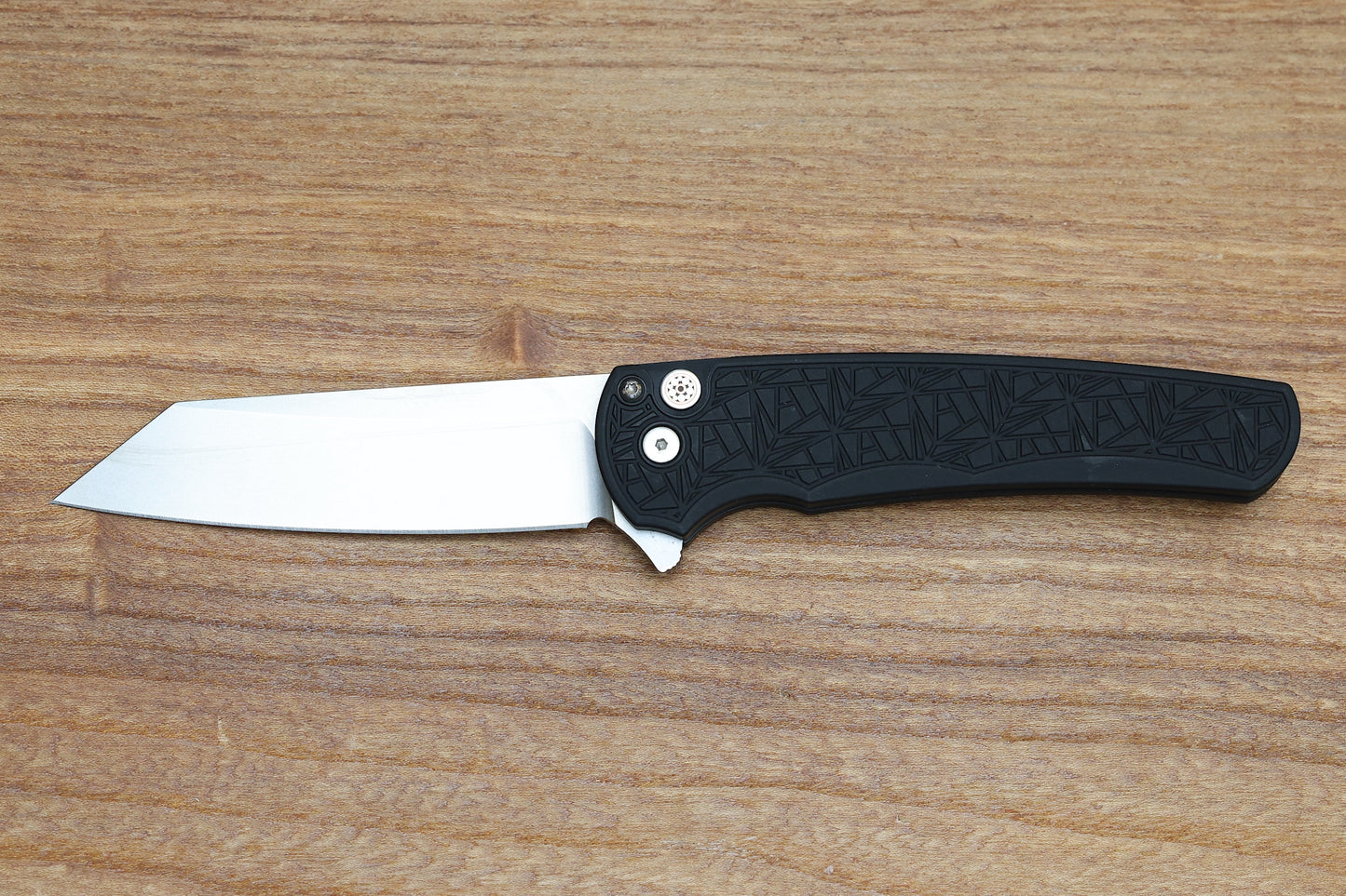 PRO-TECH KNIVES MALIBU - 2025 CCKS SPRING - BLACK "NEXUS" TEXTURED HANDLE - REVERSE TANTO MAGNACUT BLADE