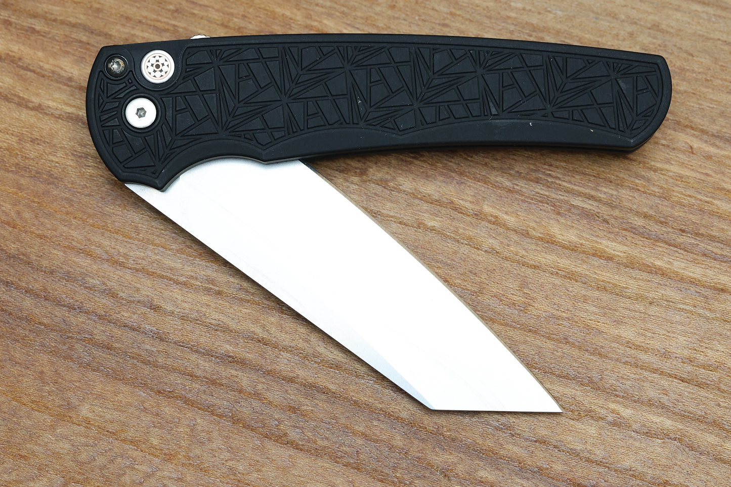 PRO-TECH KNIVES MALIBU - 2025 CCKS SPRING - BLACK "NEXUS" TEXTURED HANDLE - REVERSE TANTO MAGNACUT BLADE