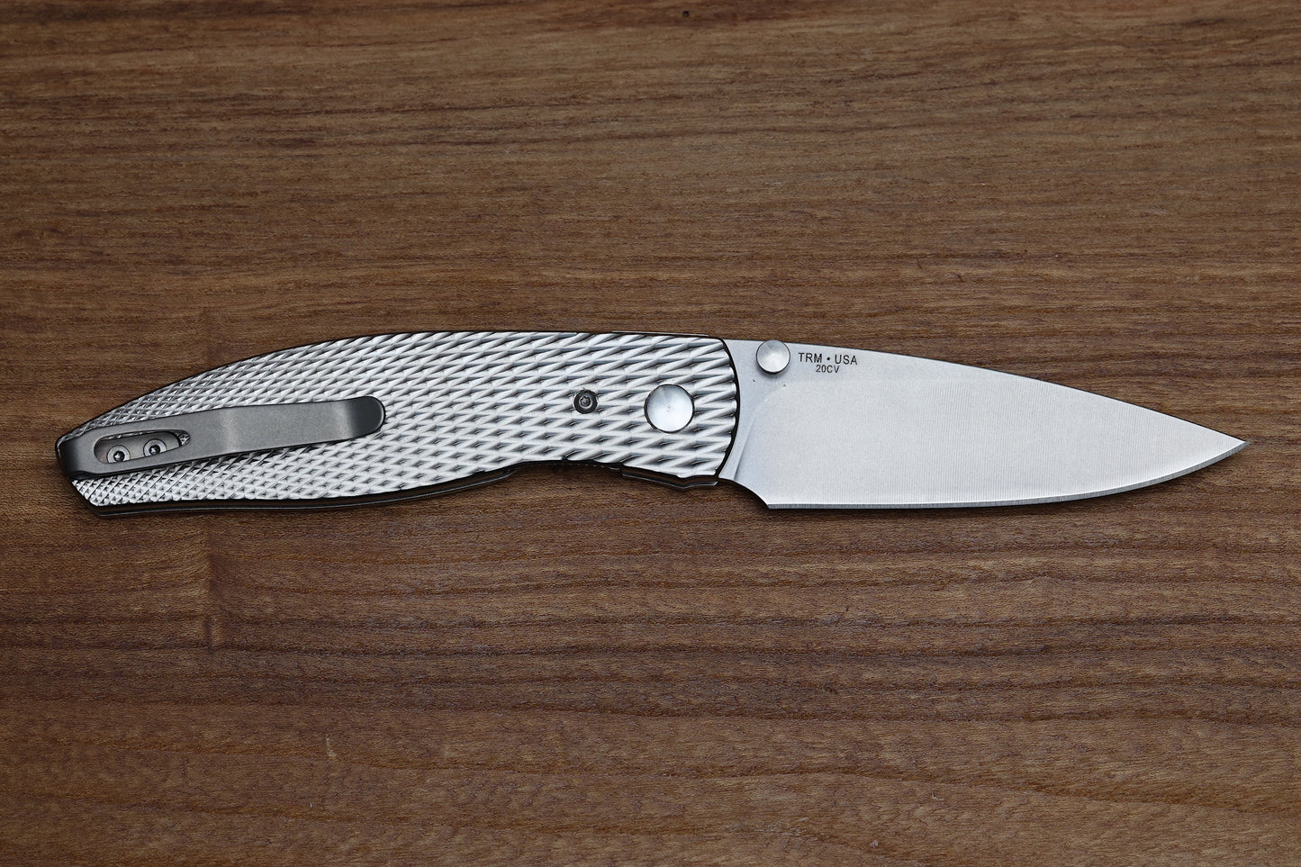 THREE RIVERS MANUFACTURING ATOM FOLDING KNIFE DIAMOND TEXTURE TITANIUM 3.5" DROP POINT