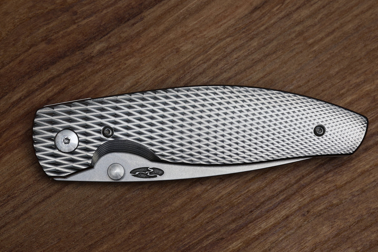 THREE RIVERS MANUFACTURING ATOM FOLDING KNIFE DIAMOND TEXTURE TITANIUM 3.5" DROP POINT