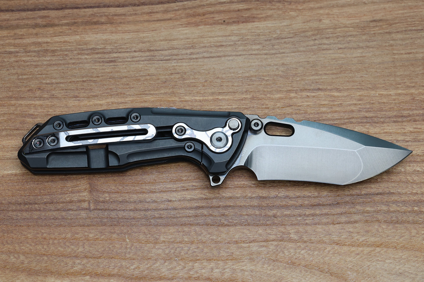 REATE T1000 V2 MONOCHROME ZIRCUTI ACCENTS & DLC RECURVE M390