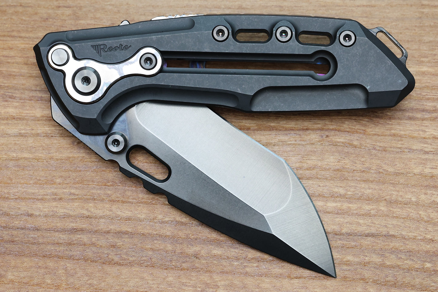 REATE T1000 V2 MONOCHROME ZIRCUTI ACCENTS & DLC RECURVE M390