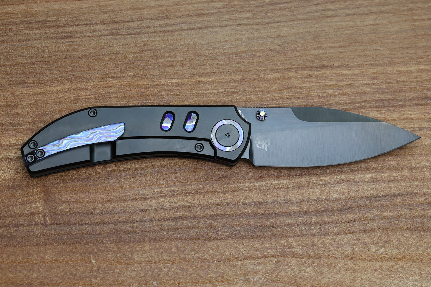 YAN’S CHEVRON- DLC MAGNACUT TITANIUM FRONT FLIPPER WITH ZIRCUTI INLAY THUMB STUD