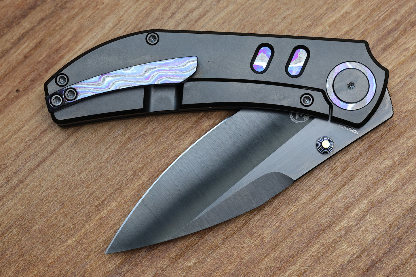 YAN’S CHEVRON- DLC MAGNACUT TITANIUM FRONT FLIPPER WITH ZIRCUTI INLAY THUMB STUD
