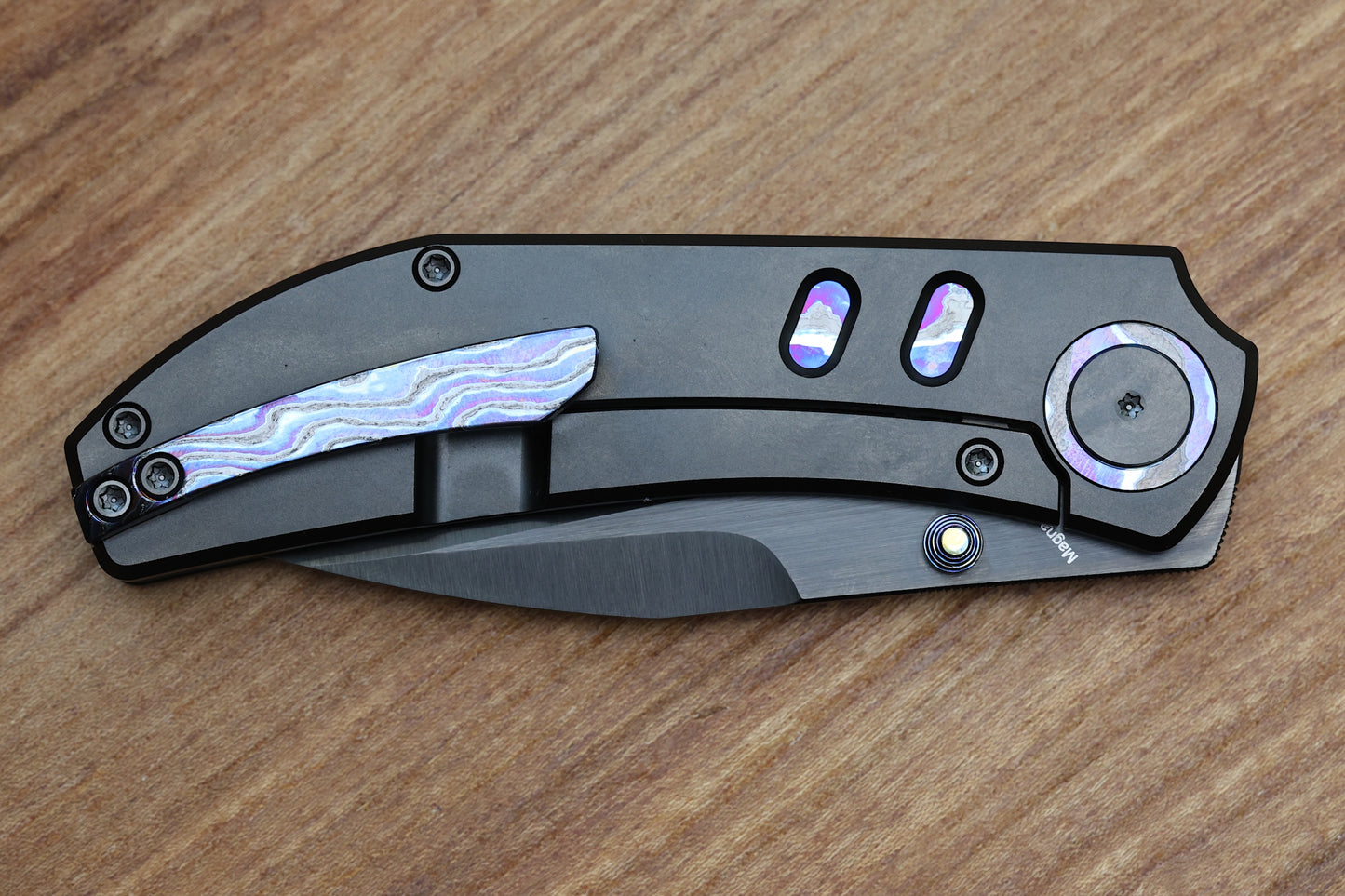 YAN’S CHEVRON- DLC MAGNACUT TITANIUM FRONT FLIPPER WITH ZIRCUTI INLAY THUMB STUD