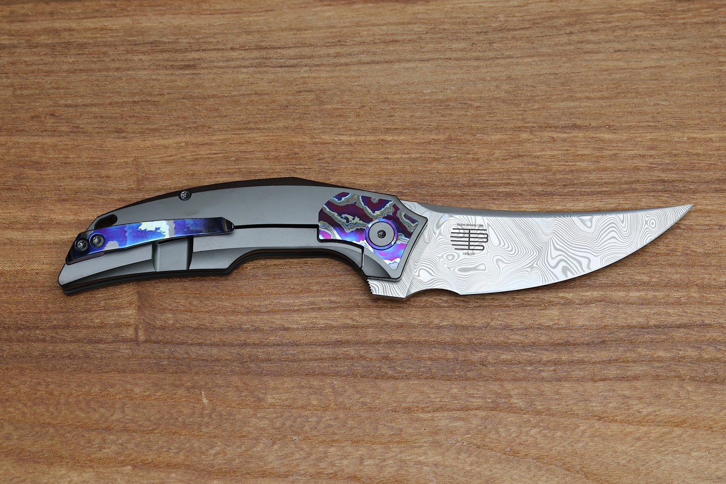 REATE KNIVES VELOCITY TASHI BHARUCHA TITANIUM DLC HANDLE W/ZIRCUTI INLAYS & TWIST DAMASTEEL