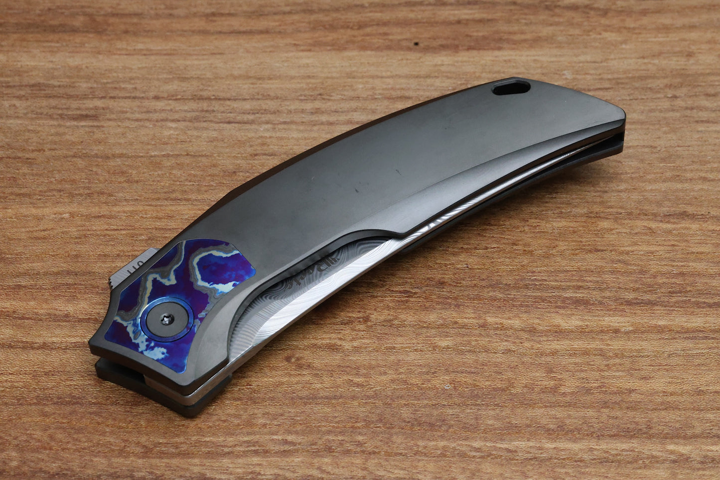REATE KNIVES VELOCITY TASHI BHARUCHA TITANIUM DLC HANDLE W/ZIRCUTI INLAYS & TWIST DAMASTEEL