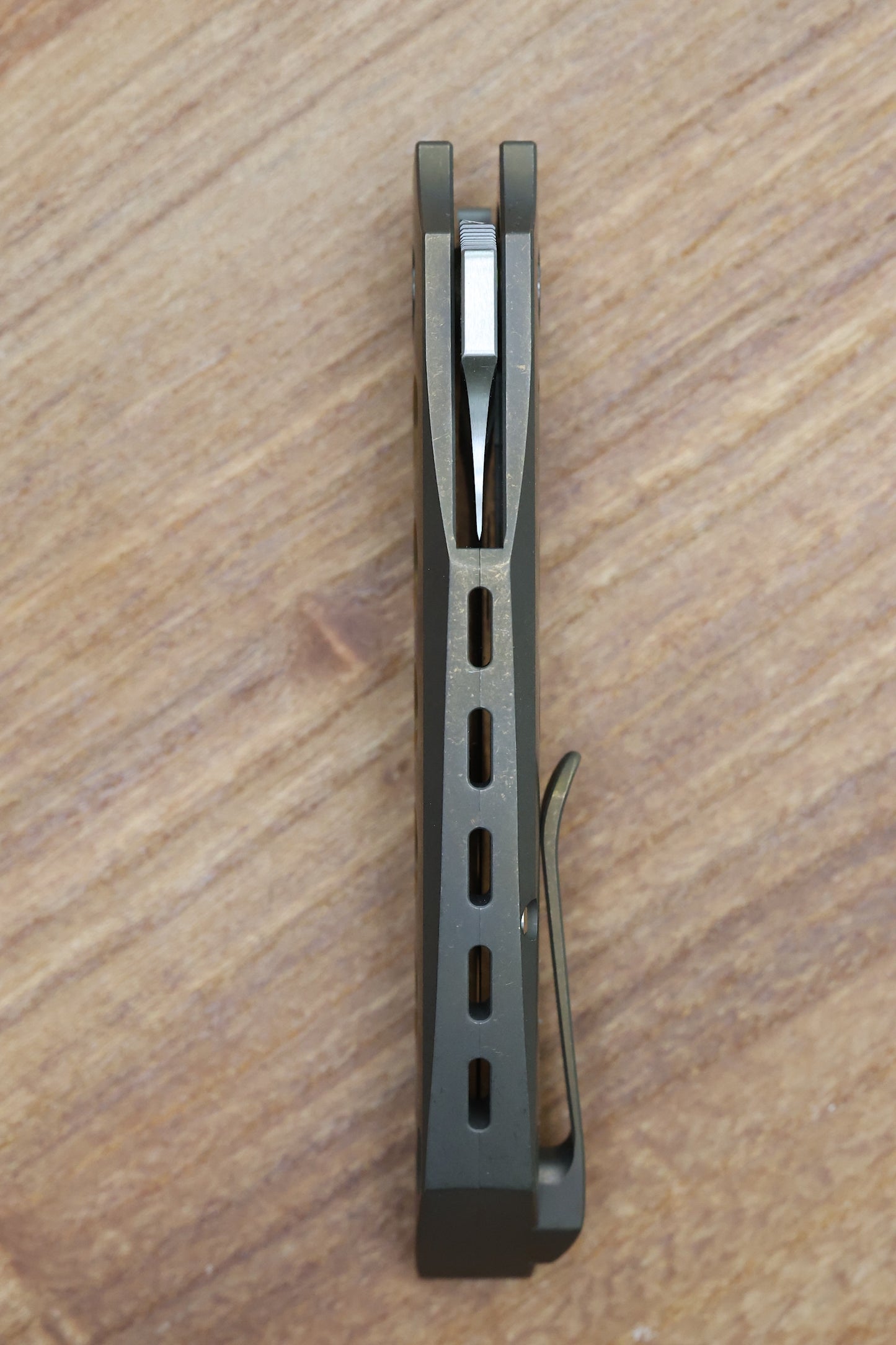 REATE KNIVES VELOCITY TASHI BHARUCHA BRONZE TITANIUM HANDLES & ELMAX