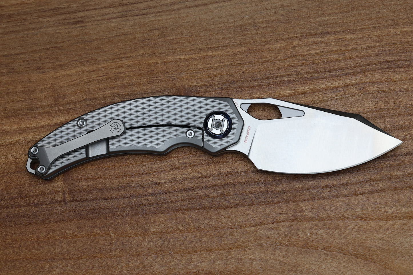 KUNWU KNIVES COMPADRE DIAMOND TITANIUM HANDLES W/ SATIN VANAX