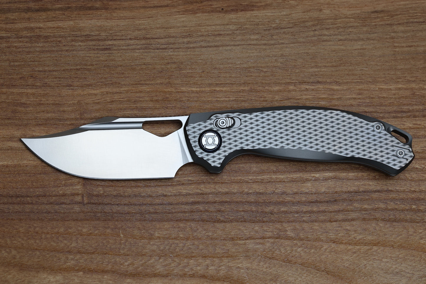 KUNWU KNIVES DJANGO XL DIAMOND TI HANDLES & SATIN ELMAX