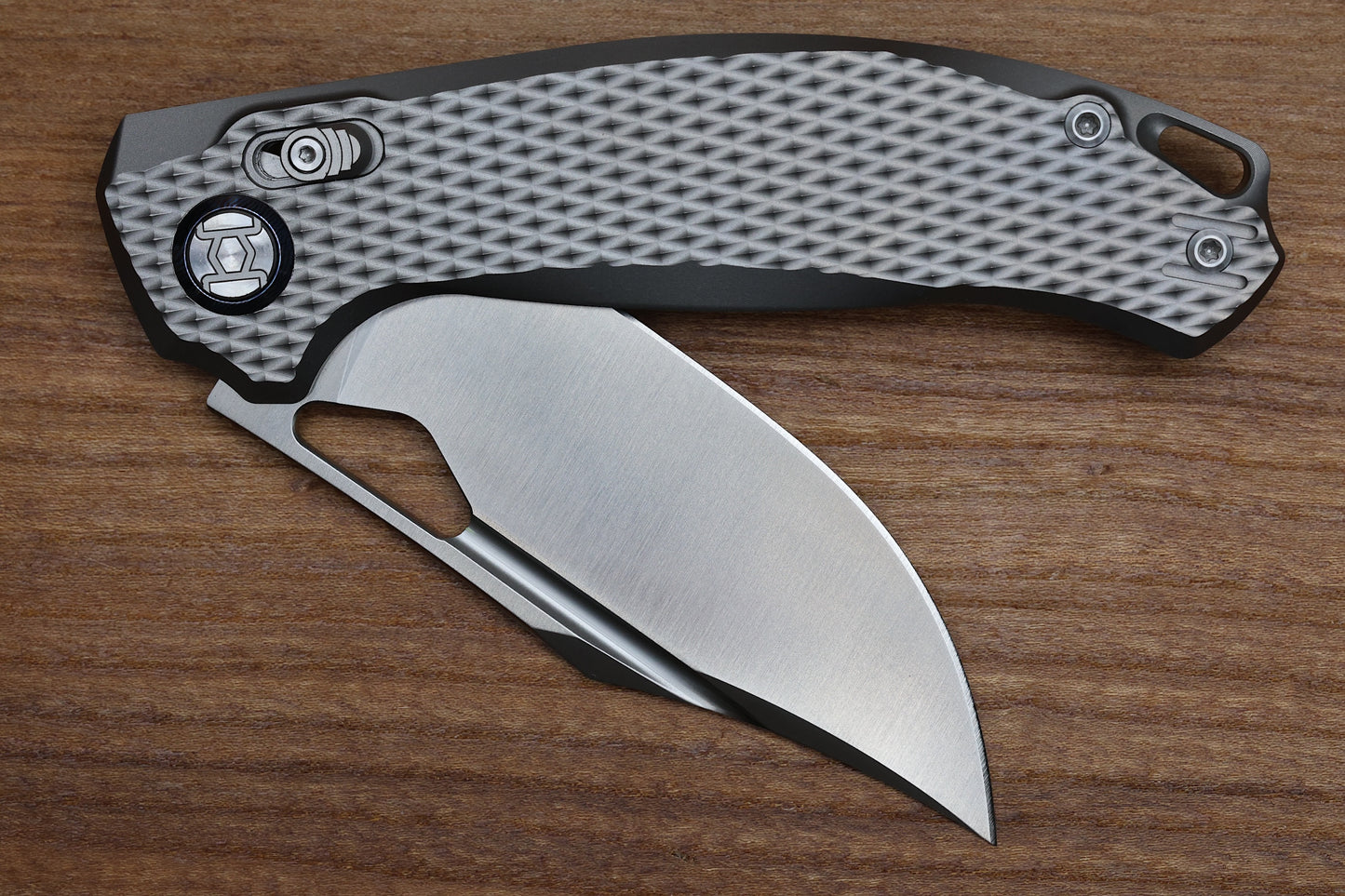 KUNWU KNIVES DJANGO XL DIAMOND TI HANDLES & SATIN ELMAX