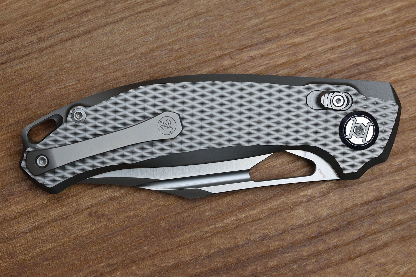 KUNWU KNIVES DJANGO XL DIAMOND TI HANDLES & SATIN ELMAX