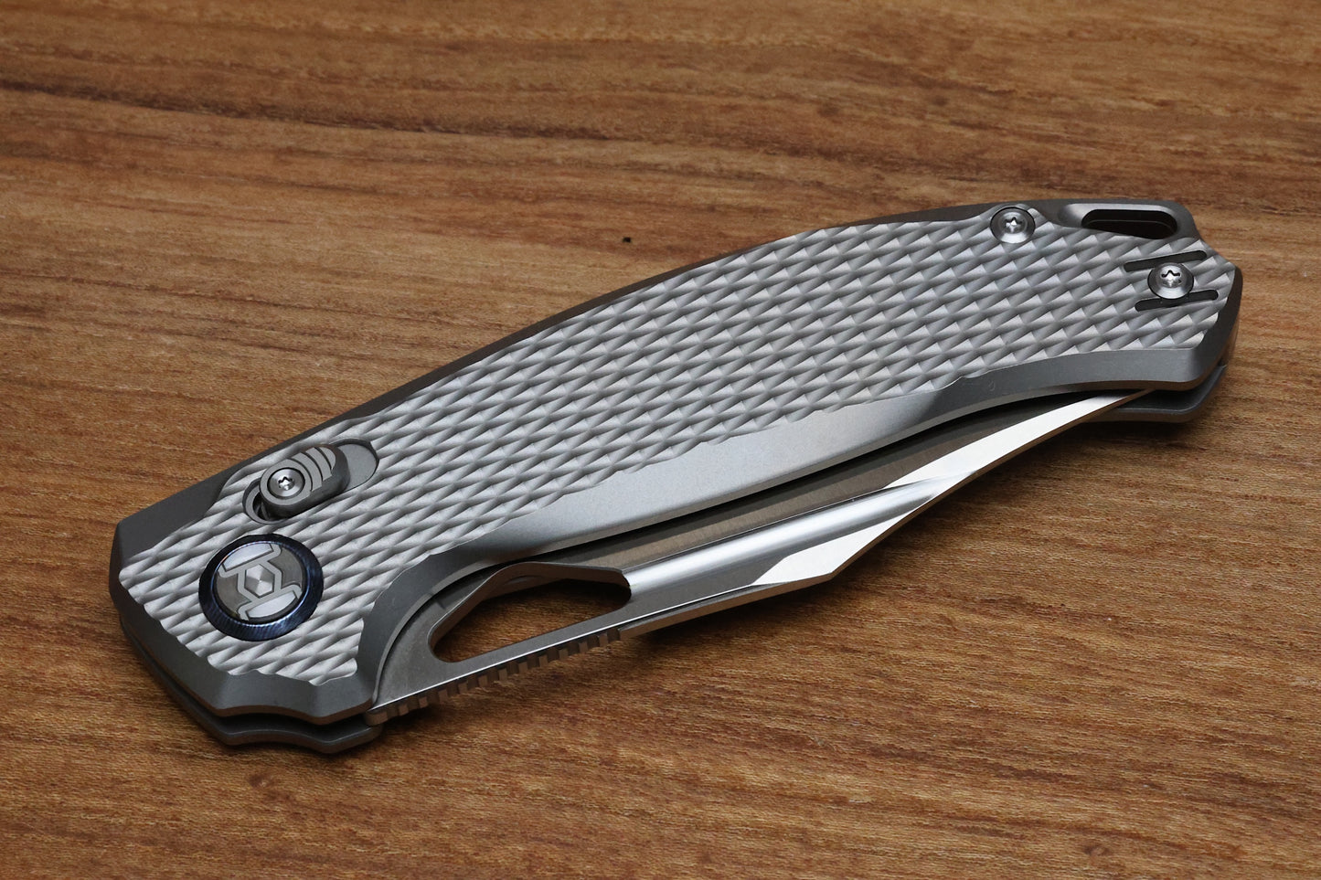 KUNWU KNIVES DJANGO XL DIAMOND TI HANDLES & SATIN ELMAX