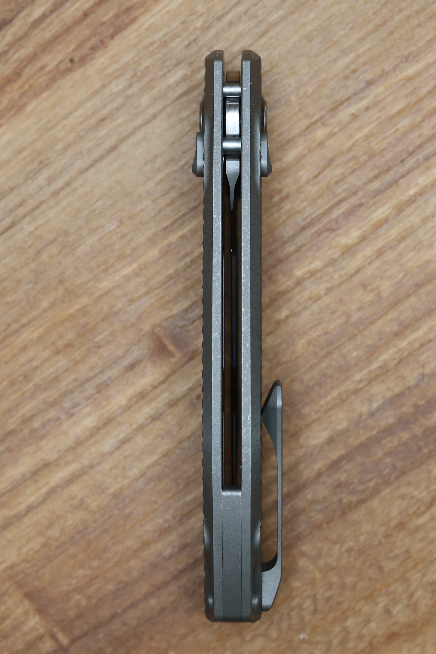 KUNWU KNIVES DJANGO XL STONEWASH DIAMOND TI HANDLES & STONEWASH ELMAX